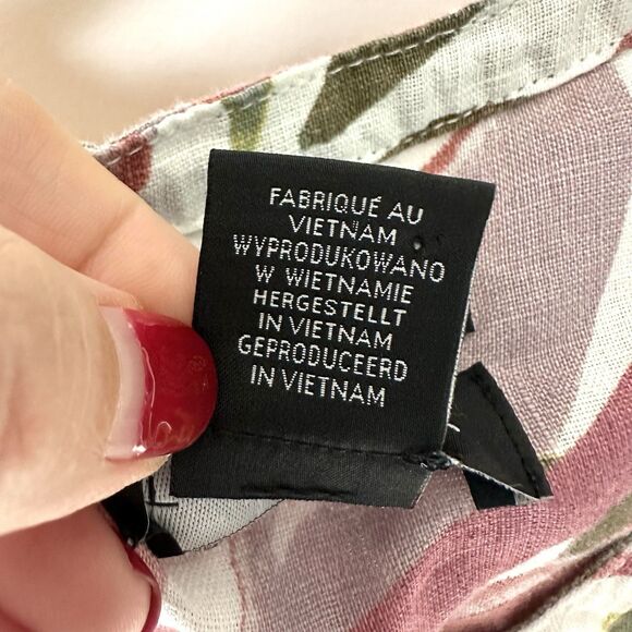 Tahari 100% Linen Top Women’s Lg Tropical Floral Sleeveless Button Up Resort - Picture 4 of 5